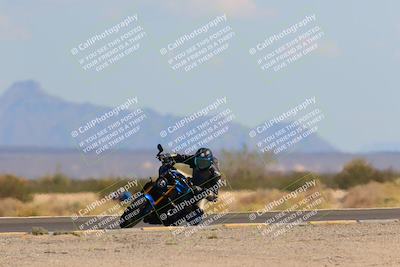 media/Oct-09-2022-SoCal Trackdays (Sun) [[95640aeeb6]]/Turn 15 (150pm)/